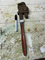 PIPE WRENCH