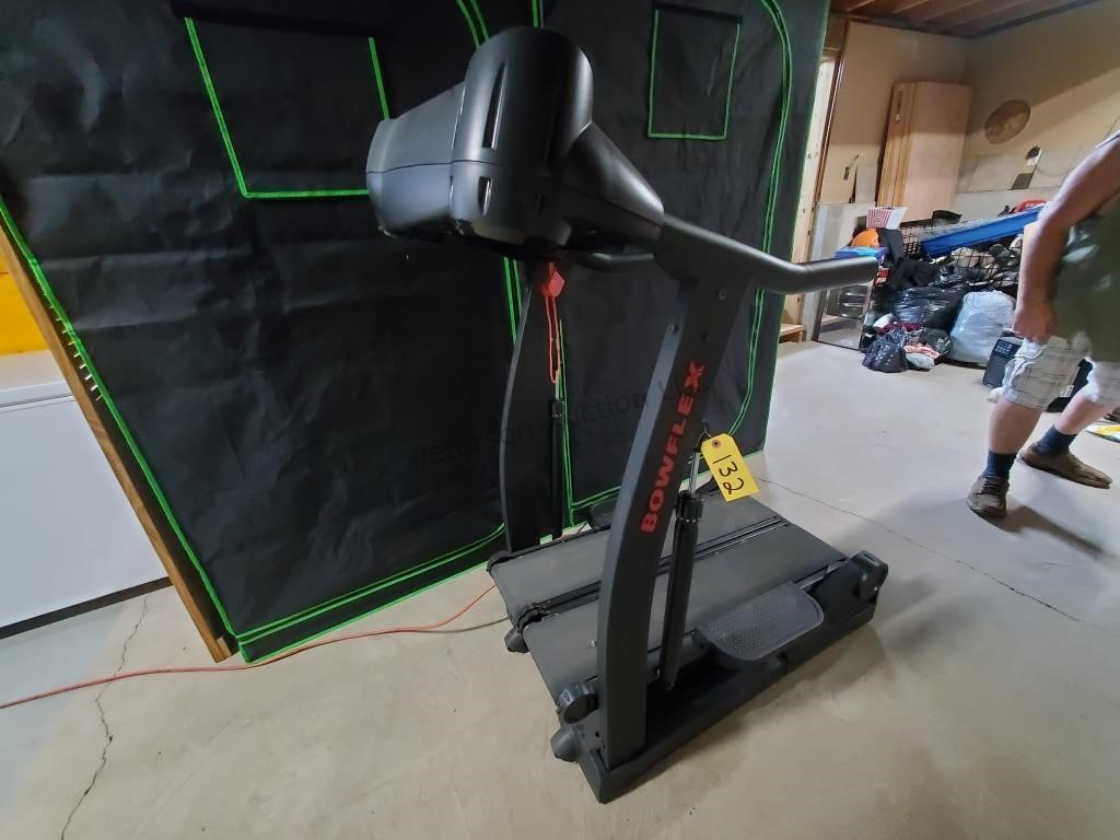 Bow Flex TreadClimber TC5000