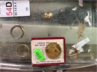 GOLD LOT W/ 21K ISRAELI COIN, TOOTH, RING, MORE