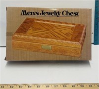 Vintage Men’s Jewelry Chest (STILL IN BOX)