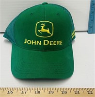 John Deere Hat (BRAND NEW)