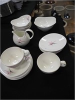 21 pieces Hallcraft china, Harlequin by Eva