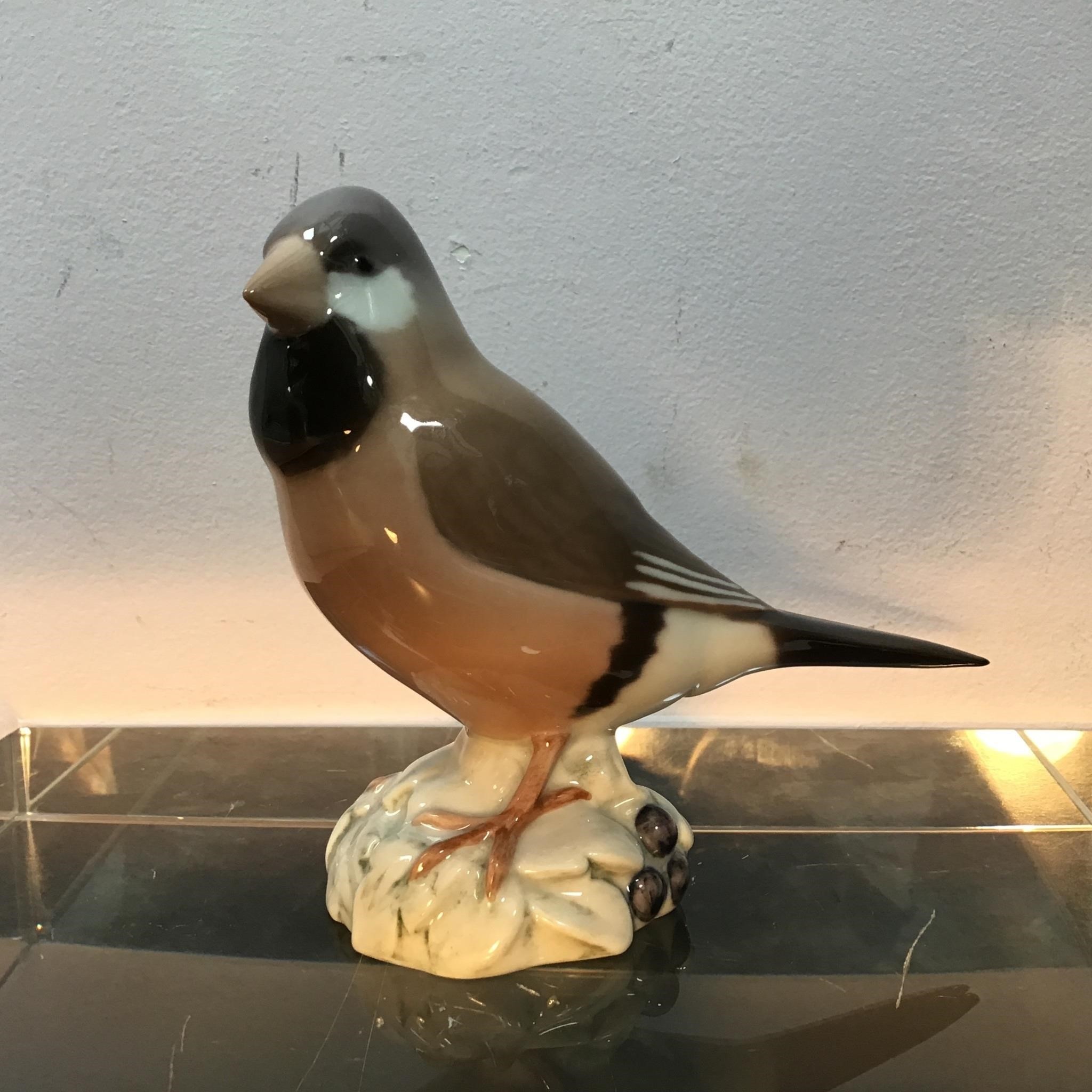 B & G PORCELAIN BIRD DENMARK