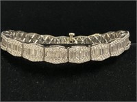 14kt Gold 5 Carat Diamond Bracelet 19.7gr TW 7in