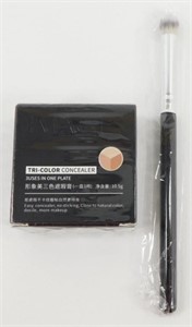 Multi-Tone Concealer and Contouring with