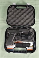 Glock model 17 Gen 4 9x19mm semi-auto pistol, s# B