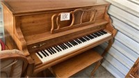 Kimball piano with seat, piano measures