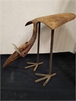 Welding metal yard art shovel bird 12 in tall