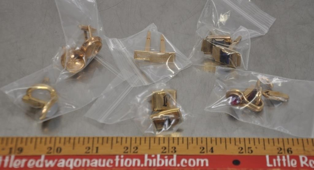 Lot of vintage cuff links