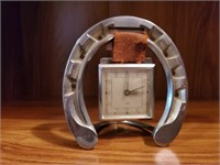 Horseshoe clock