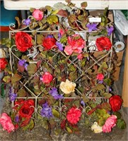 DECORATIVE ROD IRON DISPLAY WITH DRIED FLOWERS