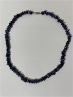 PRETTY VINTAGE SODALITE NECKLACE