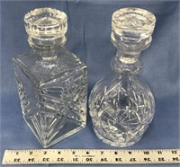 2 Piece Decanter with Stoppers