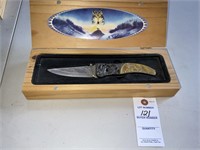 Elk Ridge Box w/ Steel Eagle, Wolf Carved Knife
