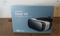 Samsung Gear VR in Box
