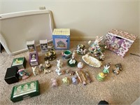 Rabbit and Easter decor lot