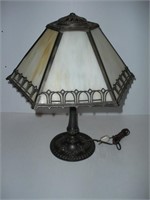 Stain Glass Table Lamp 18 Inch Tall