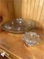 DEPRESSION GLASS CASSEROLE DISH