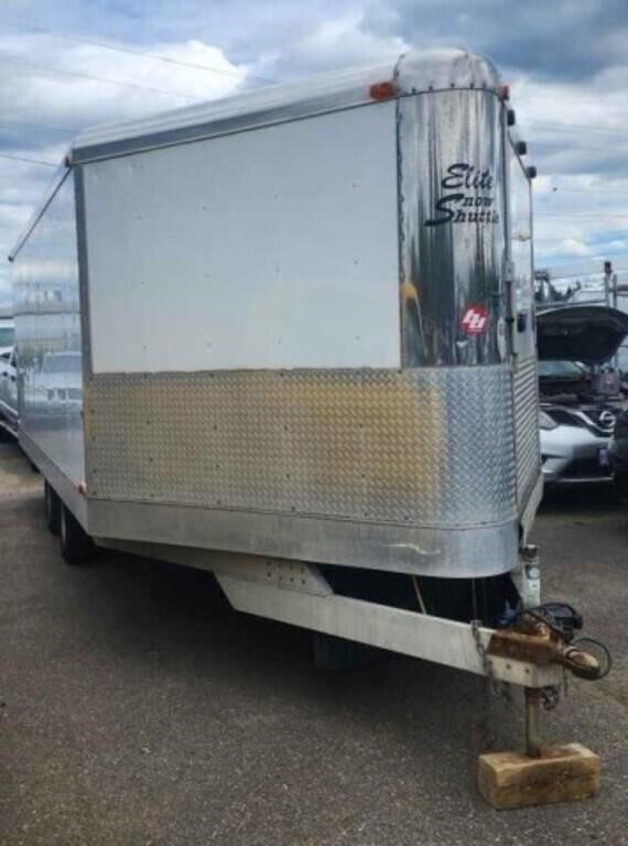 2000 Charmac Enclosed Cargo Trailer (OR)
