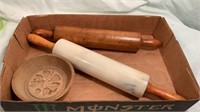 Rolling pins, wooden bowl