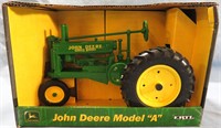 *NEW* JOHN DEER MODEL "A" DIE-CAST TRACTOR
