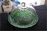 Green cake plate and clear lid