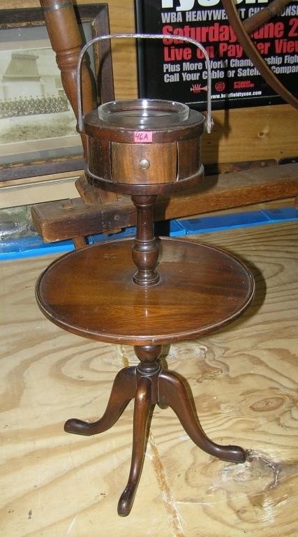 Mahogany free standing 2 tier candy dish stand