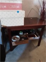 BROWN WOOD SIDE TABLE
30 INCH WIDE
20 INCH