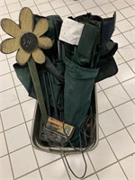 4 lawn chairs, wooden sunflower, battery charger