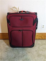 Samsonite Red Suitcase