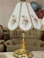 Vintage floral brass touch lamp