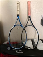 L - PAIR OF TENNIS RACKETS & CASE (G21)