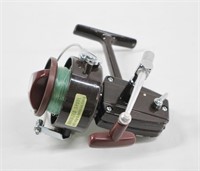 Daiwa No. 7300 Fishing Reel