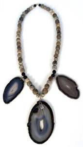 Southwest Style Agate Slices Necklace.