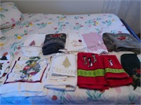 One box lot of various Christmas kitchen towels