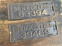 SET OF 1921 LICENSE PLATES 35 HORSE POWER OR LESS