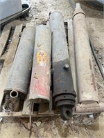 (3) Dump Truck Cylinders