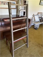 Wooden Quilt Rack / Ladder