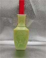 Vintage AVON spring dynasty green vase