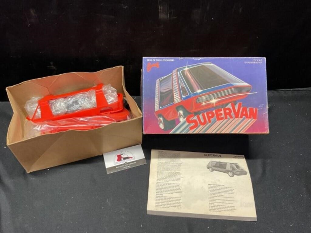 Barris Supervan Model