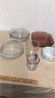 Pyrex dish with two glass bowls measuring cups
