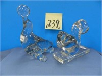 New Martinsville Glass Seal w/ Ball & Squirrel