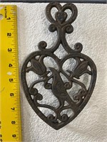 Trivet