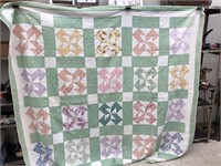 Quilt Approx 80x80