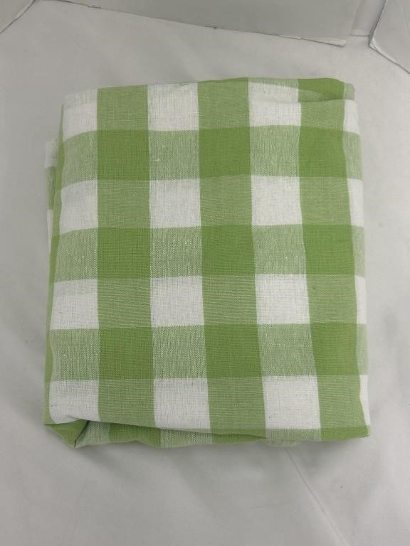 Green Checkered Picnic Table Cloth