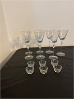 Wine, glasses/salt and pepper shaker holders