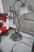 METAL BASE LOTUS LAMP