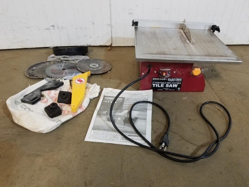 Tile Saw & Accessories