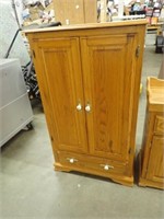 Wooden Entertainment Center w/ Dbl. Doors -