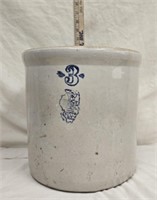 S.P. & S Co. Stoneware Crock
